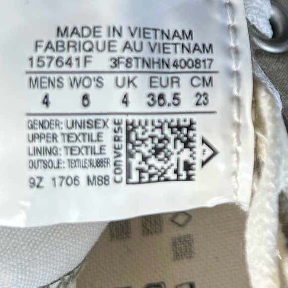 Converse Olive Green Low-Top Sneakers with White and Red Accents - Picture 4 of 6